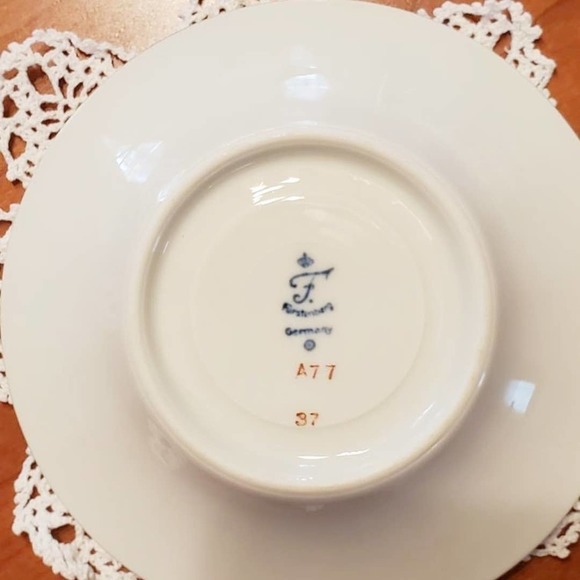 𝅺furstenberg Vintage Set‎ 2 coffee/demitasse cups and saucers Grecque "Athena" - Picture 8 of 9